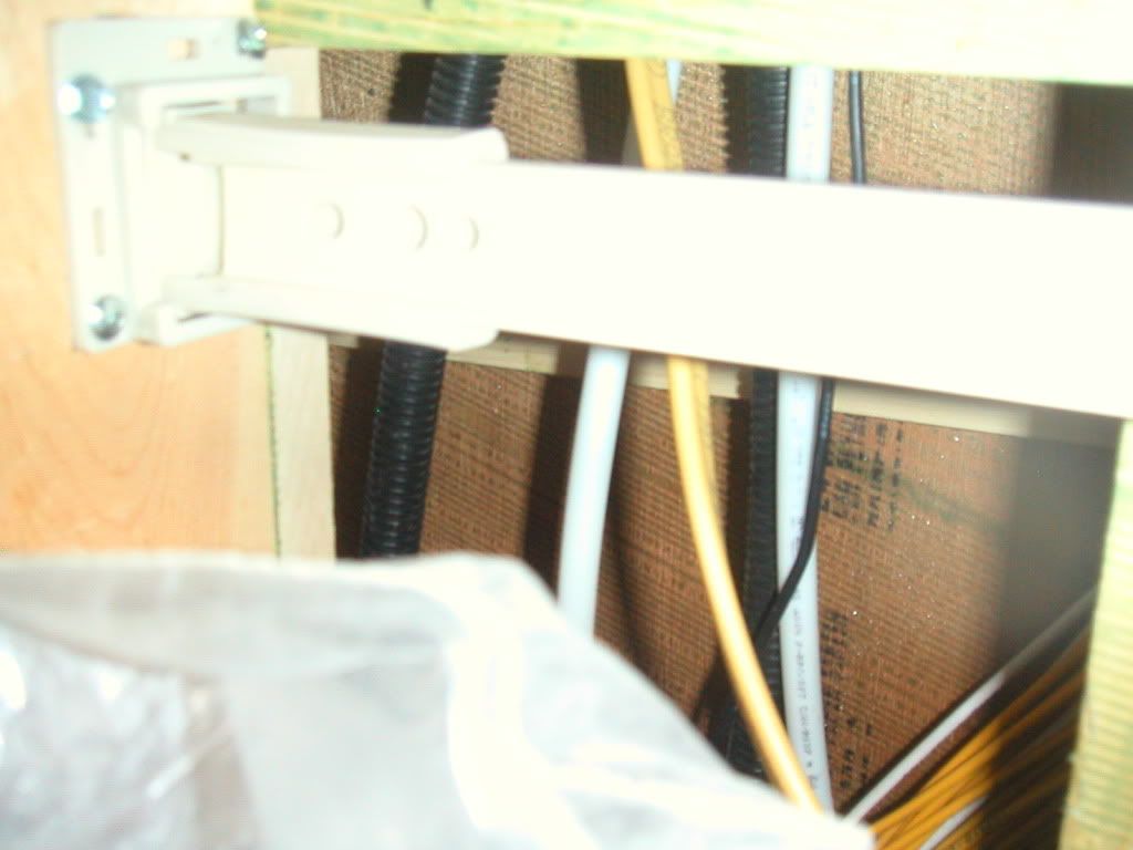 Open Roads Forum DIY 12V outlet install with pics (long)